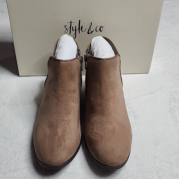 NIB Style & Co Wileyy Ankle Booties Size 6.5 - Picture 2 of 8